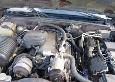 1997 Chevrolet Suburban 2500 from USA, damaged, VIN 1GNGK26J7VJ392164